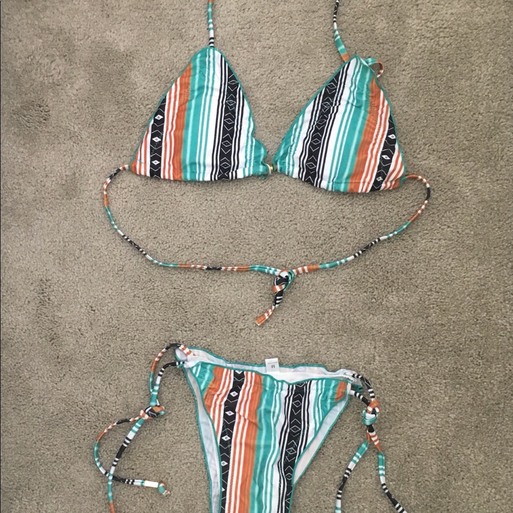 👚 Bathing Suit | Bikini | Women’s Medium